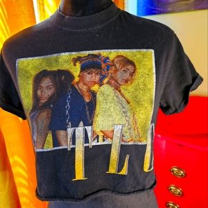 Forever 21 TLC size small crop tee